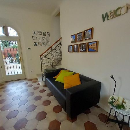 B&B Villino Luschi Pisa Centro Exterior foto